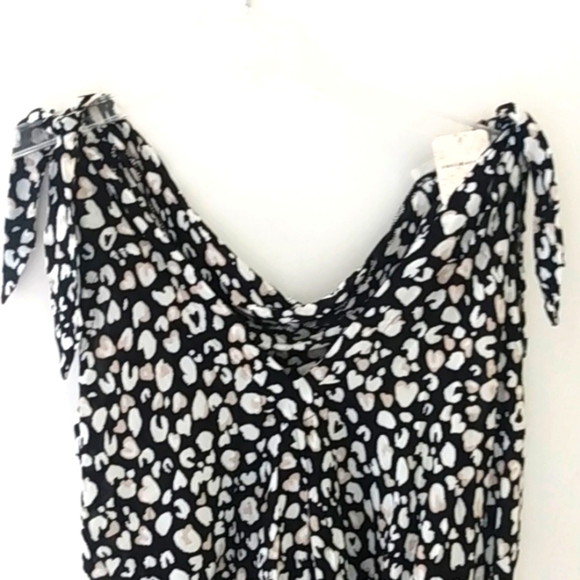 INTIMATELY FREE PEOPLE BARE IT ALL V-NECK LACE PANTY BODYSUIT SIZE MEDIUM NWT - Picture 4 of 8